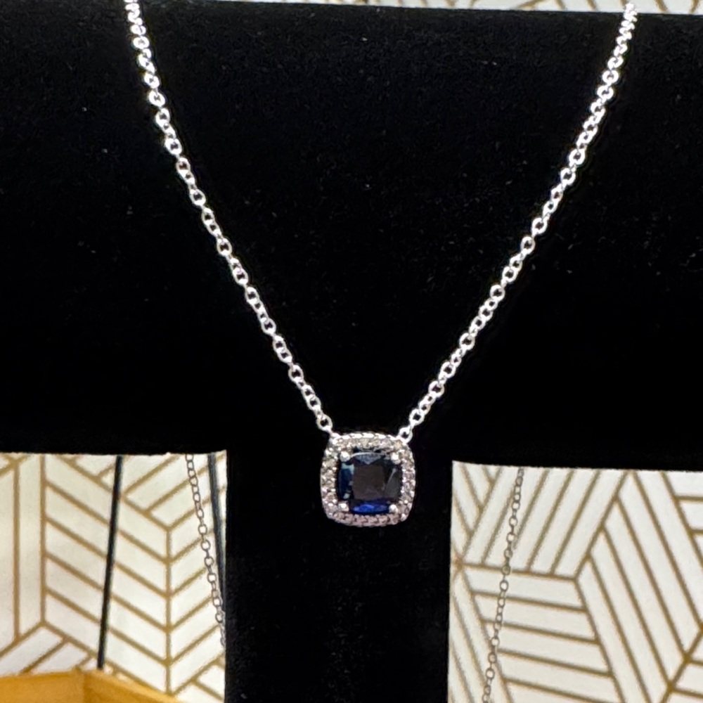 NWT - Pandora Sparkling Blue Halo Pendant in Sterling Silver